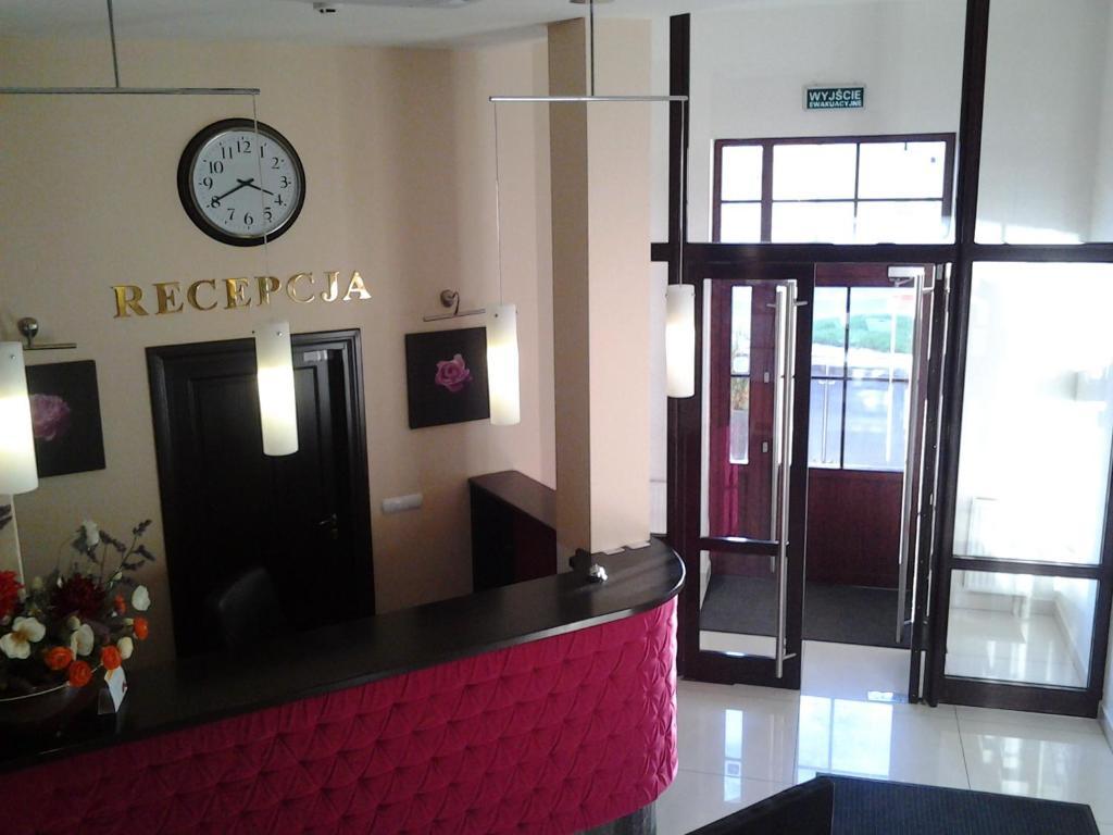 Hotel Skarpa Sejny Extérieur photo