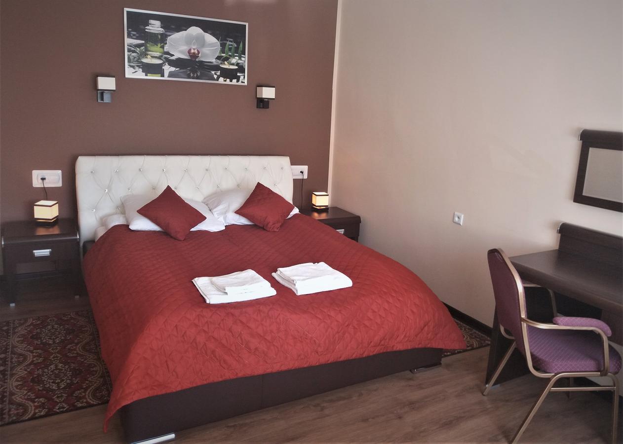 Hotel Skarpa Sejny Extérieur photo