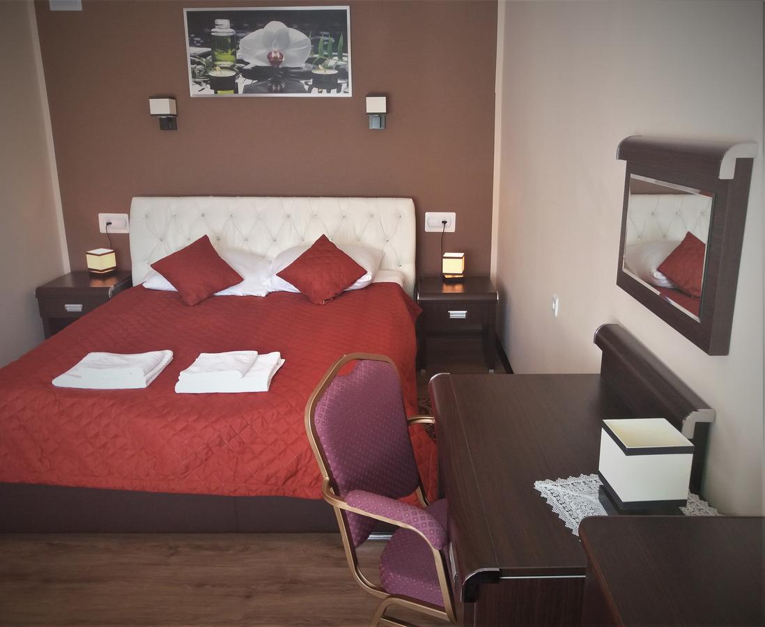 Hotel Skarpa Sejny Extérieur photo